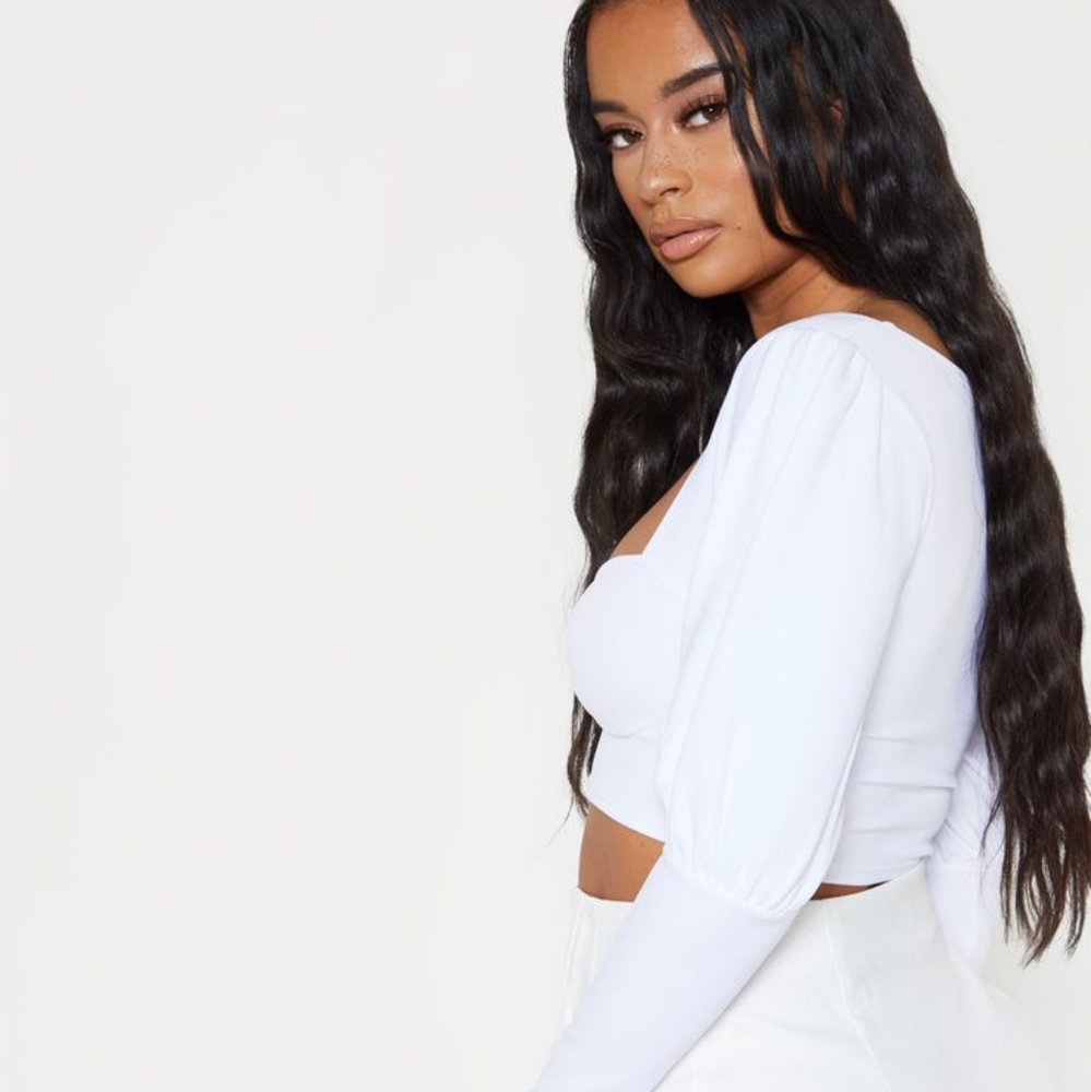 White Hook & Eye Puff Sleeve Crop Top - Picture 3 of 8